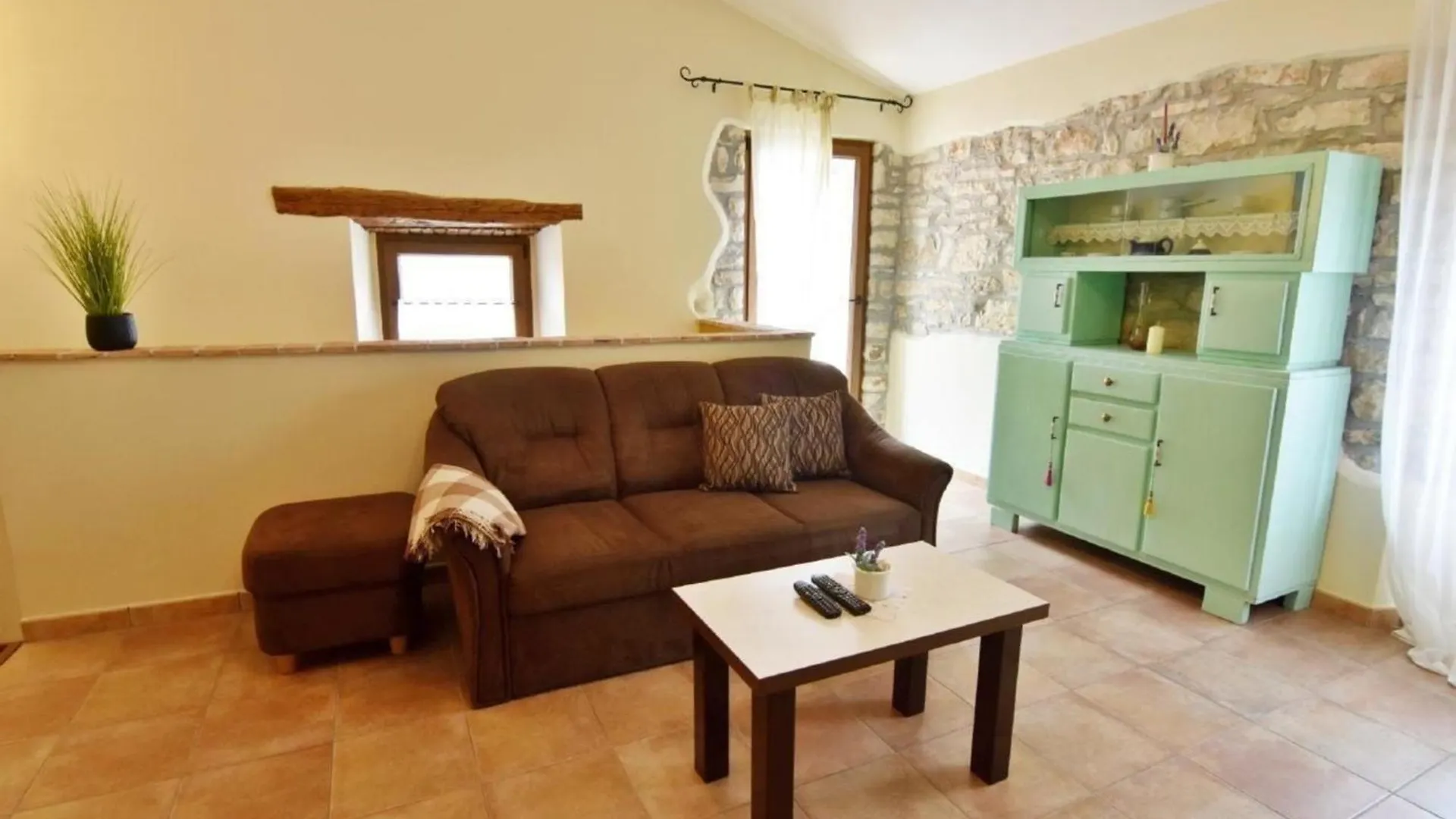 Klimatisierte Wohnung In Tar Mit Terrasse, Grill Und Garten Poreč 0*,  Hırvatistan